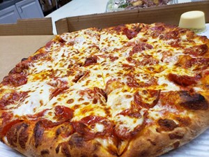 Medium one topping
